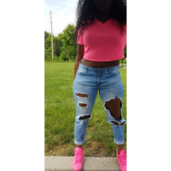 Pink Crop Tee - Picture 2 of 3